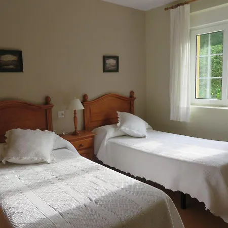 Apartamentos El Otero De Cudillero Holiday home Soto de Luina